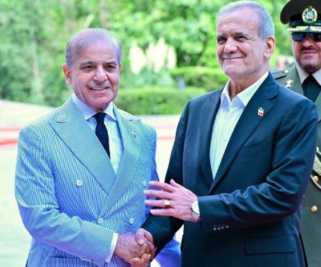 121 PM Shehbaz, Iran President discuss regional peace, restraint