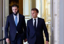 Macron arrives in Syria Macron arrives in Syria