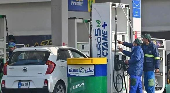 311 Govt hikes petrol price by Rs5.44, diesel by Rs31.05 per litre