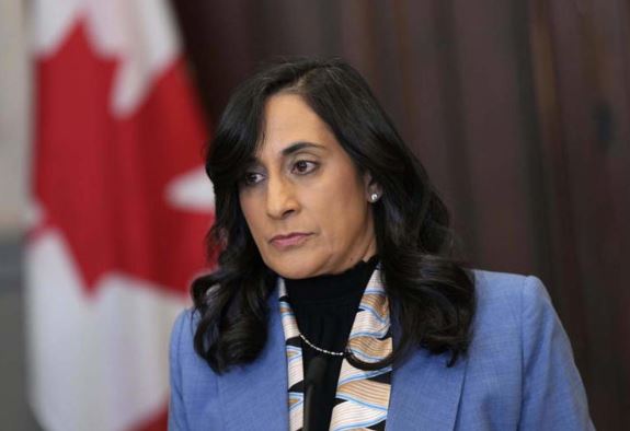 311 Canadian Foreign Minister set to arrive in Pakistan Jul 20