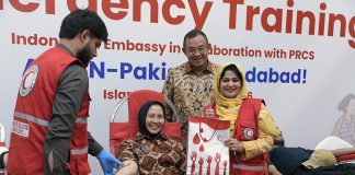 Blood donation at the Indonesian embassy involves more youth
