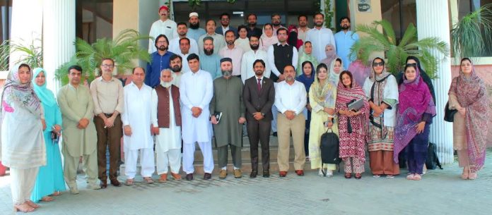 DNA 10-1 HEC holds orientation for faculty, researchers of KP varsities on NRPU