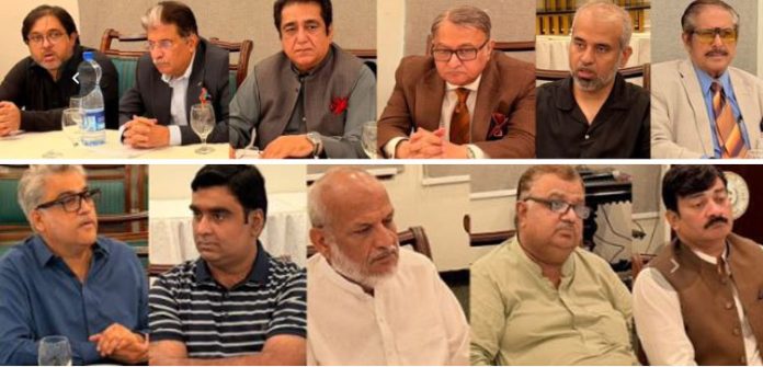 DNA 13-5 APNS demands end to centralized government advertising policy