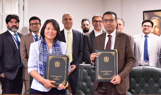 DNA 15-13 Pakistan, ADB sign agreement for Islamabad Airport outsourcing