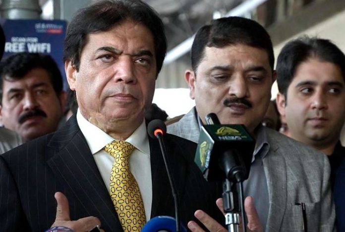 Abbasi leaves for Türkiye to boost Pakistan-Türkiye railways cooperation