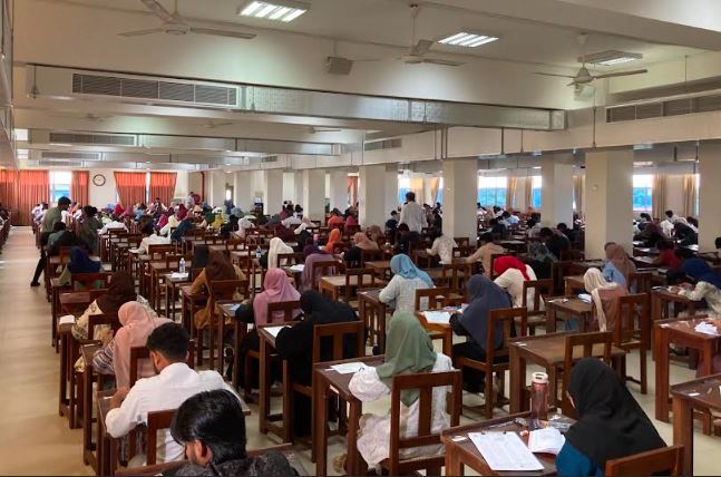 DNA 1-3 HEC concludes Allama Muhammad Iqbal Scholarship test drive in Sri Lanka