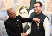 Dr. Mansoor Memon honored with Tamgha-i-Imtiaz in Toronto Dr. Mansoor Memon honored with Tamgha-i-Imtiaz in Toronto