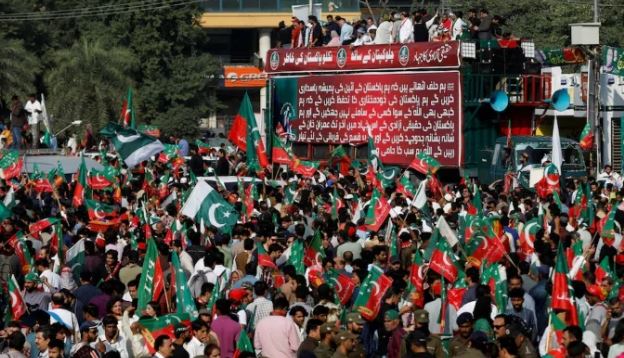 NEWS PTI again offers talks to govt, rejects reports of 'backchannel contacts'