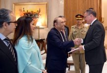 Ambassadors-designate of Norway, Azerbaijan and Switzerland present credentials to President Zardari Ambassadors-designate of Norway, Azerbaijan and Switzerland present credentials to President Zardari