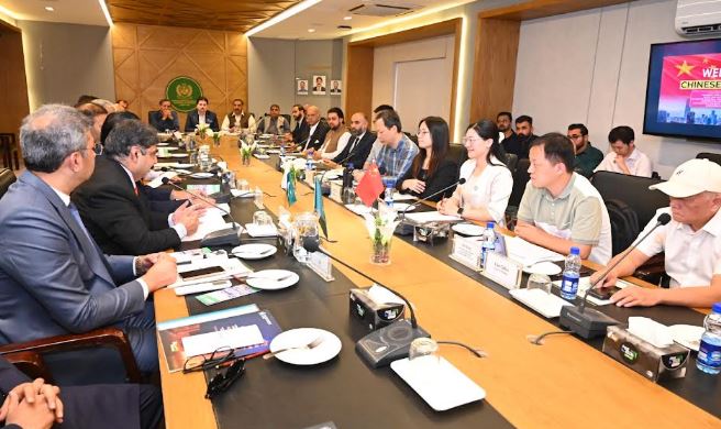 DNA 13-11 RCCI hosts b2b meeting with visiting Chinese delegation to promote trade