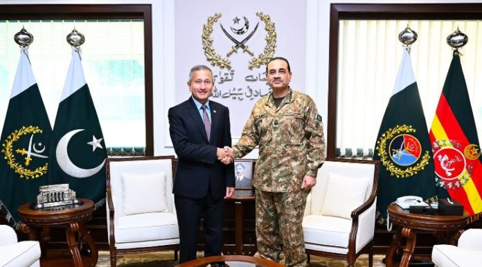Singapore’s Foreign Minister calls on COAS at GHQ