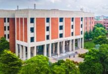 LUMS establishes center to study air pollution in Punjab LUMS establishes center to study air pollution in Punjab