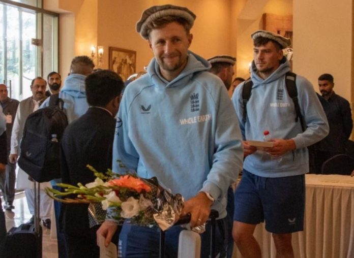 England arrive in Pakistan for ODI tri-series